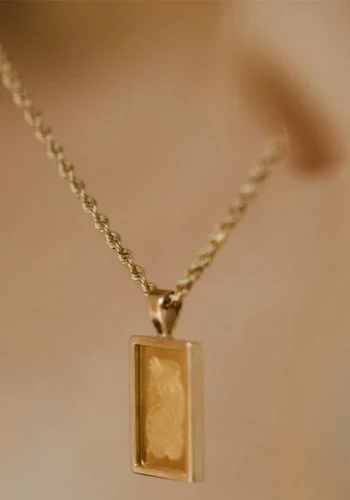 natsumi-schmuck-halsketten-anhänger-sternzeichen-gold